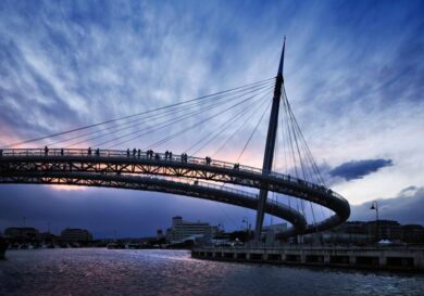 Il Peace Bridge di Londonderry?