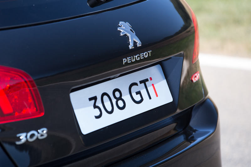 Nuova Peugeot 308 GTi: il Leone ruggisce ancora Nuova Peugeot 308 GTi: il Leone ruggisce ancora