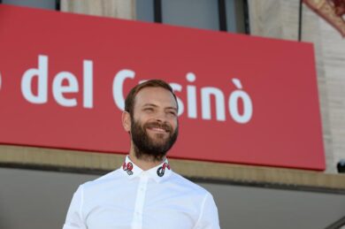 Venezia 74, il debutto del padrino Alessandro Borghi