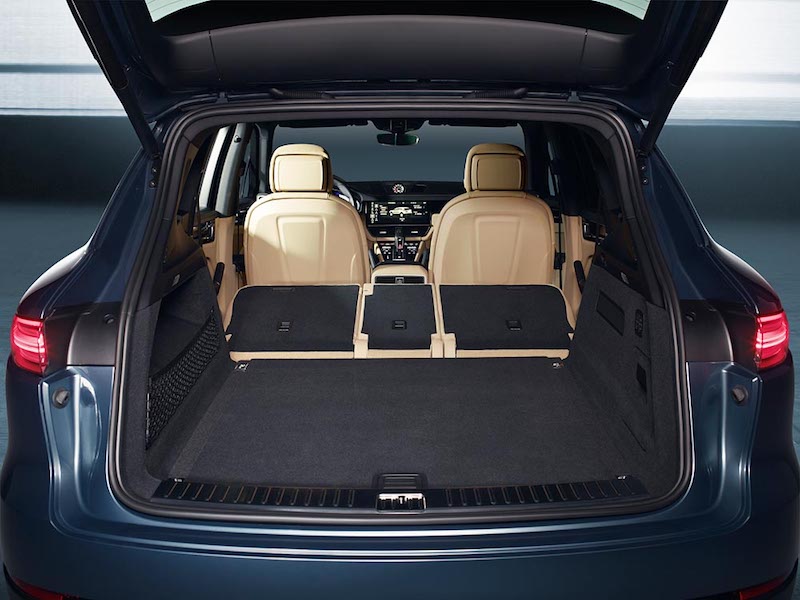 Nuova Porsche Cayenne: pronta ad affrontare il futuro Nuova Porsche Cayenne: pronta ad affrontare il futuro