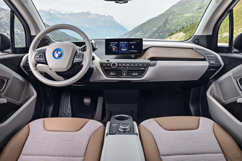 Francoforte 2017: nuova BMW  i3 l’elettrica sportiva