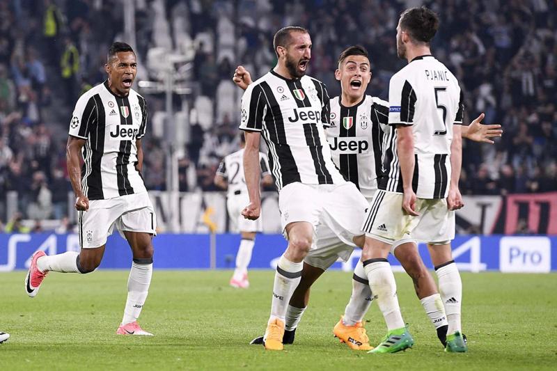 Chiellini ko al polpaccio: Nazionale e Juventus nei guai Chiellini ko al polpaccio: Nazionale e Juventus nei guai