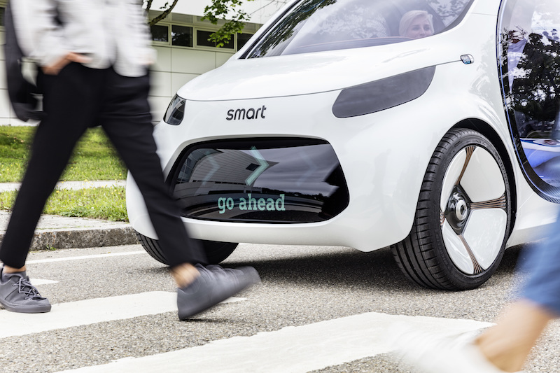 Smart vision EQ fortwo: ecologica, connessa, condivisa e guida autonoma