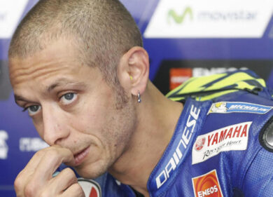 Valentino Rossi dimesso dall’ospedale. “Voglio correre subito”