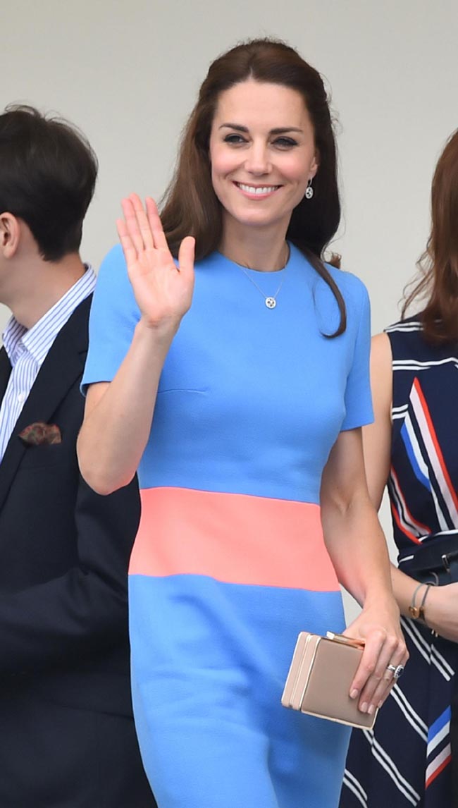 Kate Middleton e William, terzo bebè in arrivo. Gravidanza difficile perché… Kate Middleton e William, terzo bebè in arrivo. Gravidanza difficile perché…