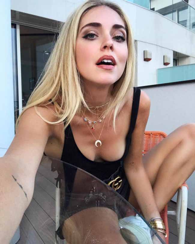 Chiara Ferragni e Fedez aspettano un bimbo. Rivelazione dopo il pancino. FOTO Chiara Ferragni e Fedez aspettano un bimbo. Rivelazione dopo il pancino. FOTO