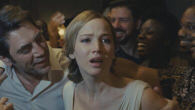 Venezia 74: pioggia di fischi per il film con Jennifer Lawrence