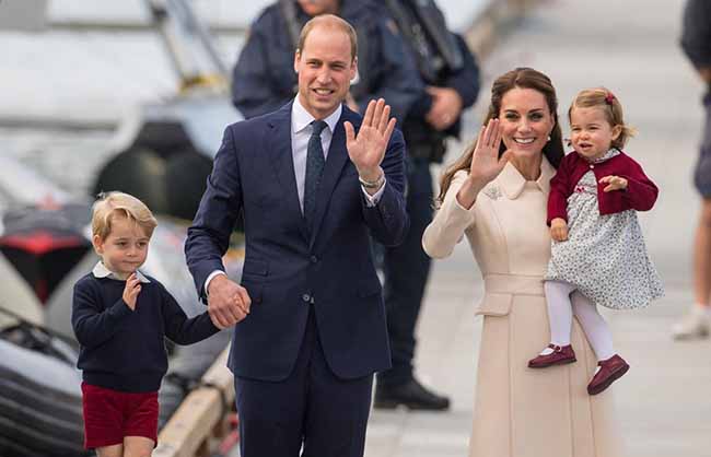 Kate Middleton veste Prada. FOTO Kate Middleton veste Prada. FOTO