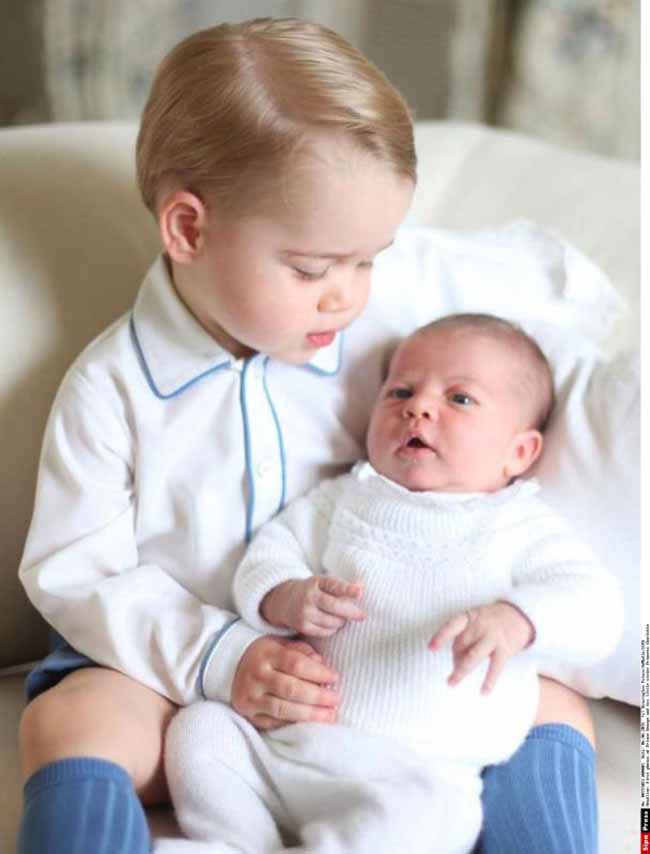 Kate Middleton veste Prada. FOTO Kate Middleton veste Prada. FOTO