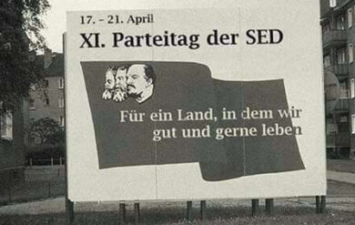 Germania elezioni, Merkel comunista. Ecco le prove. LA FOTO