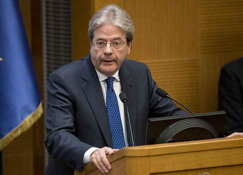 Lavoro, Gentiloni: “In tre anni recuperati 900mila posti” Lavoro, Gentiloni: “In tre anni recuperati 900mila posti”