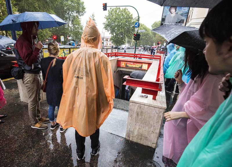 Roma sott’acqua: M5S si autoassolve. Ferrara: “Solo un evento straordinario”