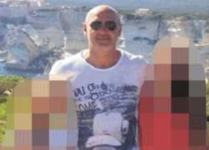 Stupro Firenze, ecco i nomi dei due carabinieri. Ed è caccia alle foto Stupro Firenze, ecco i nomi dei due carabinieri. Ed è caccia alle foto