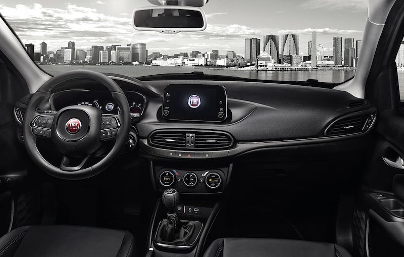 Debutta la nuova Fiat Tipo S-Design, sportività e stile Debutta la nuova Fiat Tipo S-Design, sportività e stile