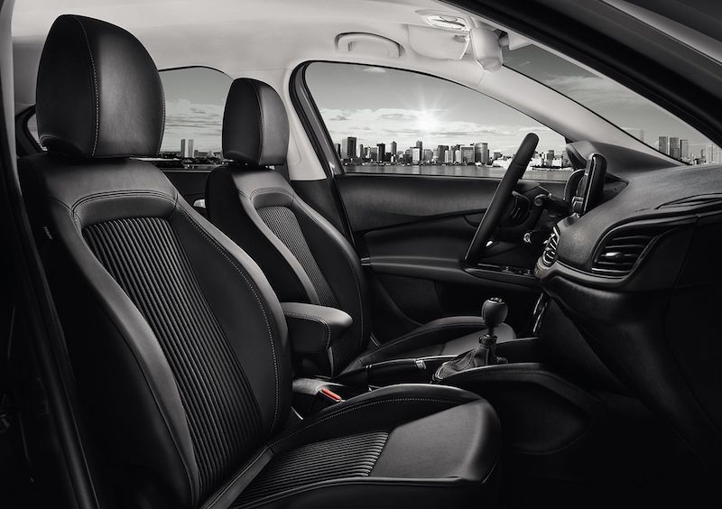 Debutta la nuova Fiat Tipo S-Design, sportività e stile Debutta la nuova Fiat Tipo S-Design, sportività e stile