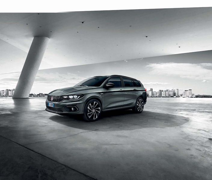 Debutta la nuova Fiat Tipo S-Design, sportività e stile Debutta la nuova Fiat Tipo S-Design, sportività e stile