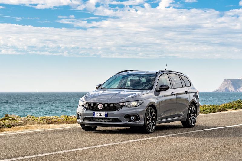 Debutta la nuova Fiat Tipo S-Design, sportività e stile Debutta la nuova Fiat Tipo S-Design, sportività e stile