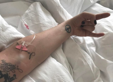 Lady Gaga ricoverata in ospedale. LADY GAGA STA MALE. La fibromialgia