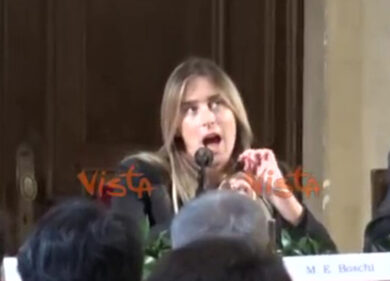 Boschi ironica: Non accetto altre sfide di riforma costituzionle, abbiamo gia’