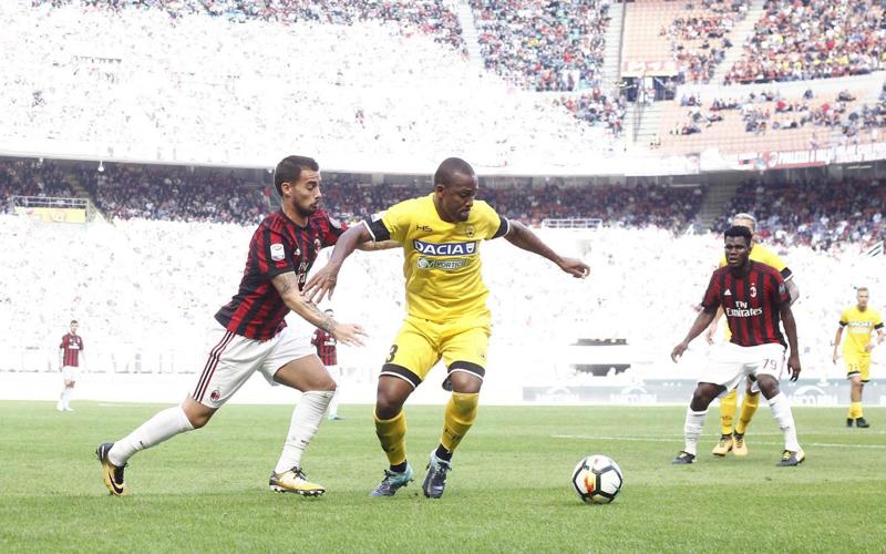 Milan-Suso, è accordo di massima per il rinnovo: ecco le cifre Milan-Suso, è accordo di massima per il rinnovo: ecco le cifre