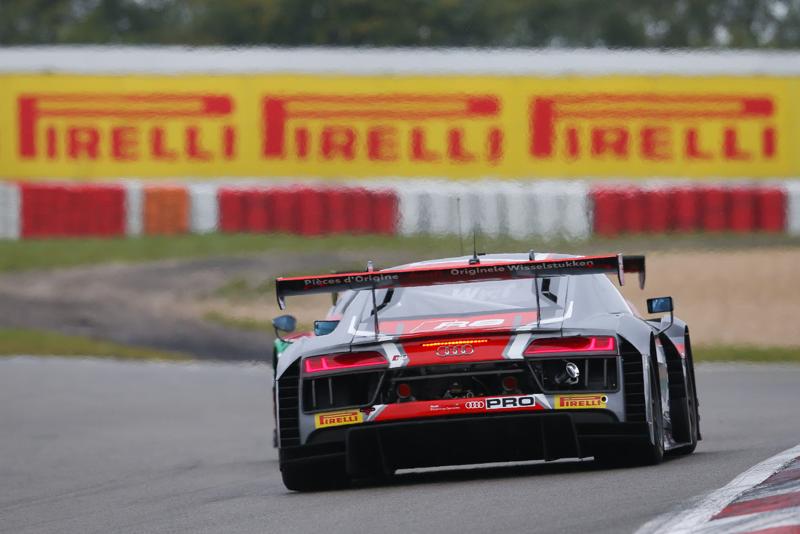 Blancpain GT Series Pirelli e Audi conquistano il nono titolo Blancpain GT Series Pirelli e Audi conquistano il nono titolo
