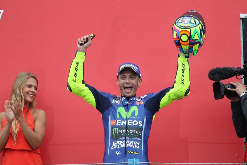 MotoGP Valentino Rossi, c’è l’ok dei medici: sarà ad Aragon MotoGP Valentino Rossi, c’è l’ok dei medici: sarà ad Aragon