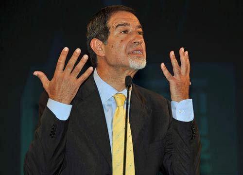 Elezioni Sicilia, attacco a Musumeci: il sito web rimanda a una pagina M5s Elezioni Sicilia, attacco a Musumeci: il sito web rimanda a una pagina M5s