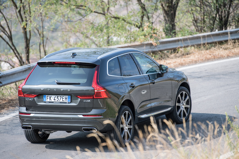 Nuova Volvo XC60: piacere di guida allo stato puro Nuova Volvo XC60: piacere di guida allo stato puro