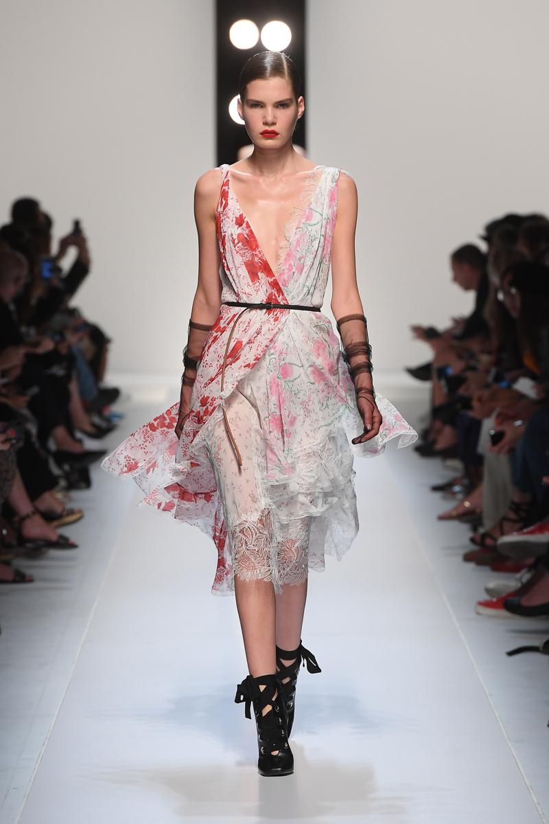 MFW, Scervino e Ravizza incantano. Oggi si chiude: le foto MFW, Scervino e Ravizza incantano. Oggi si chiude: le foto