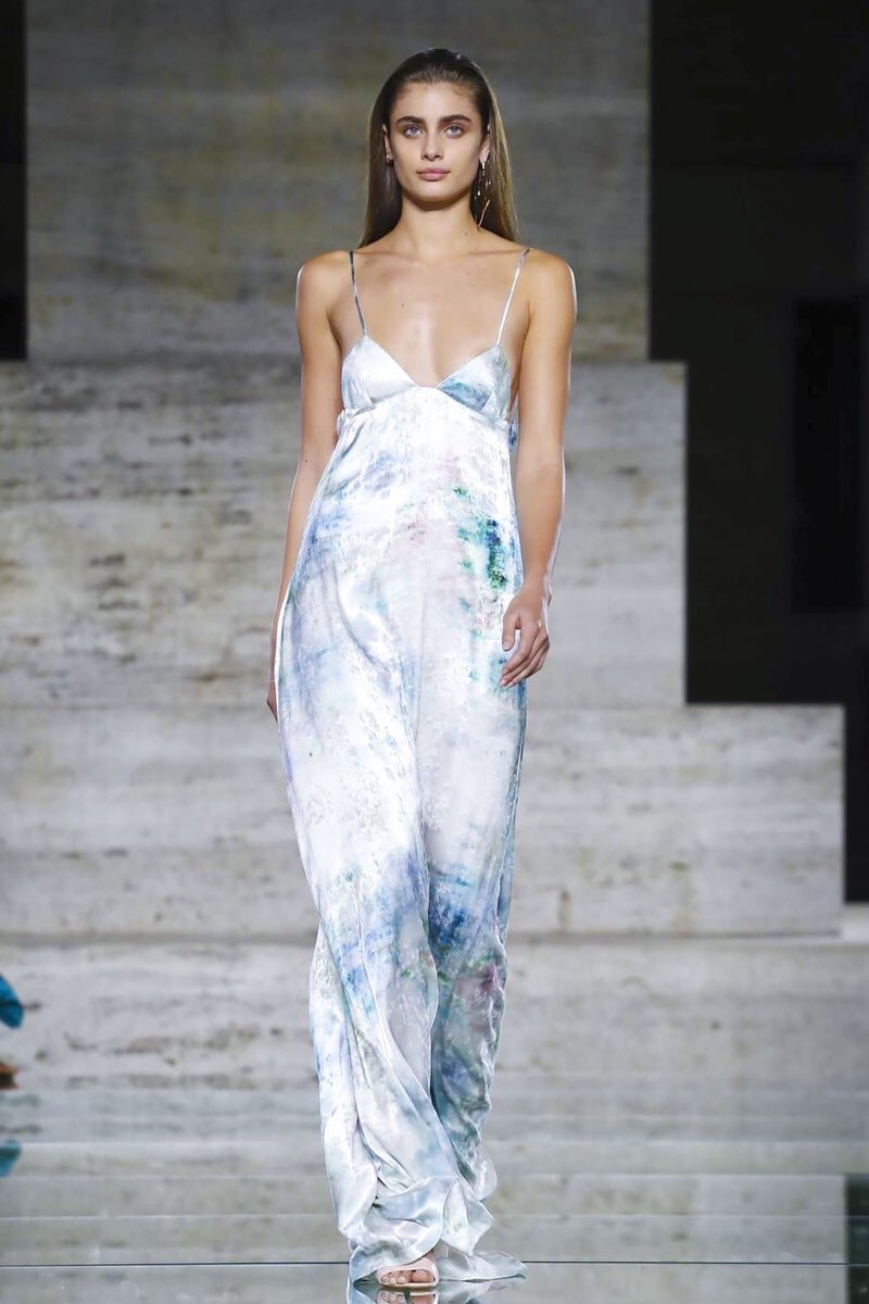 MFW, Scervino e Ravizza incantano. Oggi si chiude: le foto MFW, Scervino e Ravizza incantano. Oggi si chiude: le foto