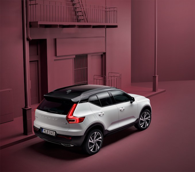 Nuova Volvo XC40: pronta a sferrare l’attacco ai Suv tedeschi Nuova Volvo XC40: pronta a sferrare l’attacco ai Suv tedeschi