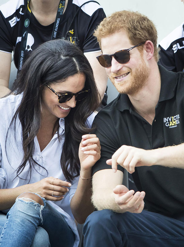 Gossip, Harry e Meghan Markle: debutto mano nella mano e pure primo bacio.FOTO Gossip, Harry e Meghan Markle: debutto mano nella mano e pure primo bacio.FOTO
