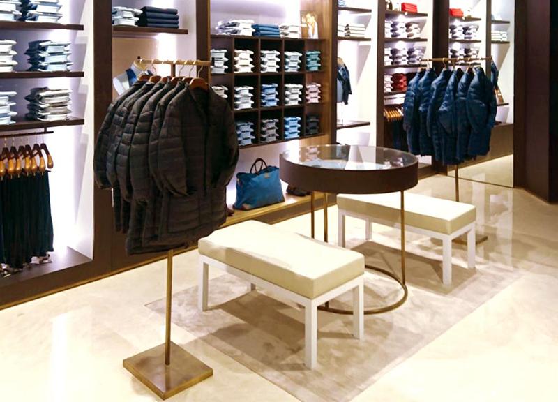 Camicissima investe sul travel retail: partecipa al prestigioso TWFA di Cannes Camicissima investe sul travel retail: partecipa al prestigioso TWFA di Cannes