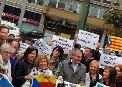 Catalogna, il referendum agita la Lombardia. Lega-Fi: sono differenti