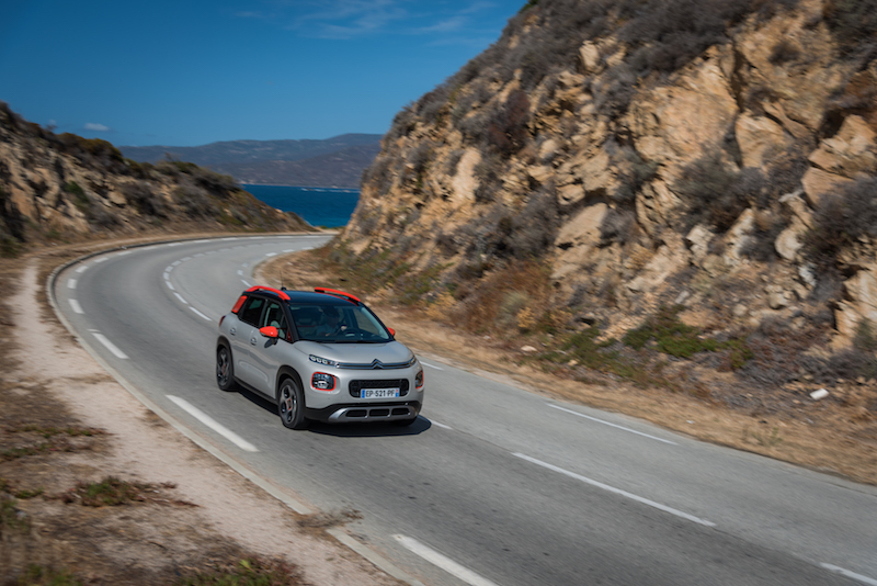 La “nuova vita“ di Fabio Volo con la Citroen C3 Aircross