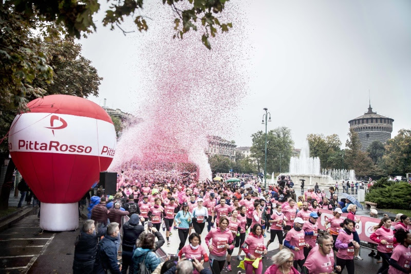 Galleria foto 'PittaRosso Pink Parade la IV° a Milano domenica 22 ottobre' - foto 1