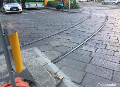 Bastioni di Porta Volta, rimettete la vecchia pensilina. Le foto