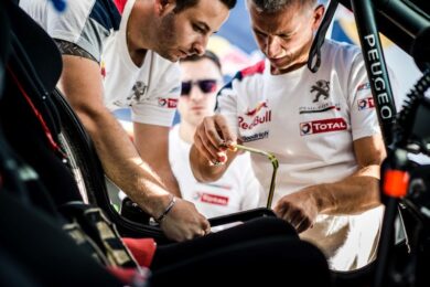 Rally del Marocco, il Dream Team Peugeot Total scalda i motori