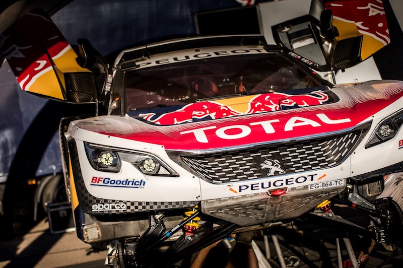 Rally del Marocco, il Dream Team Peugeot Total scalda i motori Rally del Marocco, il Dream Team Peugeot Total scalda i motori