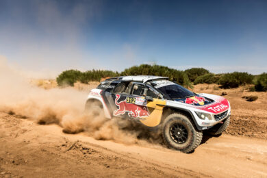 Loeb e la Peugeot 3008 DKR subito in testa al Rally del Marocco