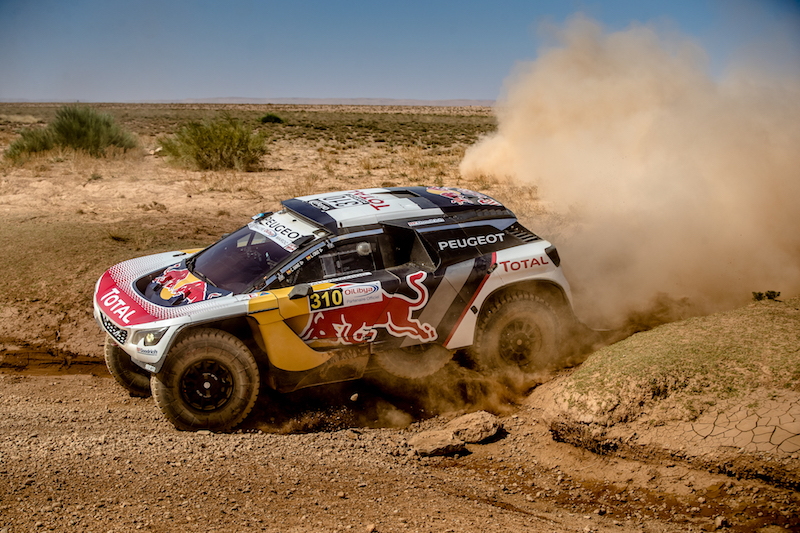 Loeb e la Peugeot 3008 DKR subito in testa al Rally del Marocco