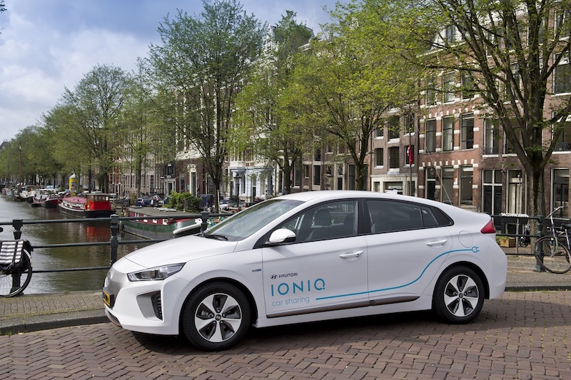 Hyundai: Il primo car-sharing elettrico ad Amsterdam con IONIQ Electric Hyundai: Il primo car-sharing elettrico ad Amsterdam con IONIQ Electric