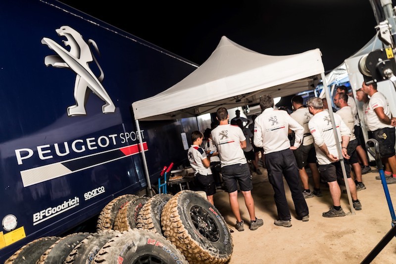 Rally del Marocco: Loeb e la Peugeot 3008DKR vincono la seconda tappa Rally del Marocco: Loeb e la Peugeot 3008DKR vincono la seconda tappa