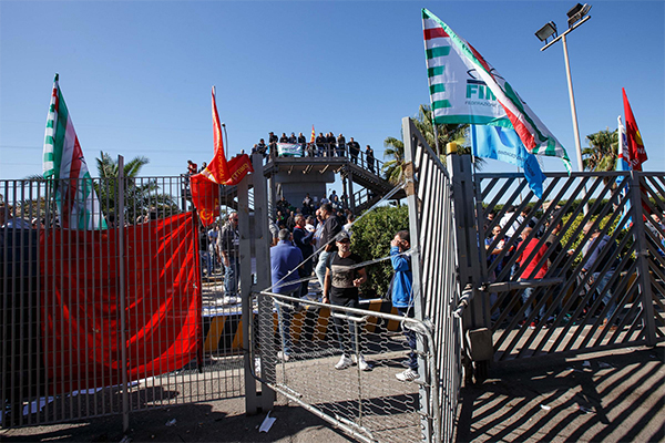 Noi con Salvini all’Ilva: solidarietà e assistenza legale ai lavoratori. Video Noi con Salvini all’Ilva: solidarietà e assistenza legale ai lavoratori. Video