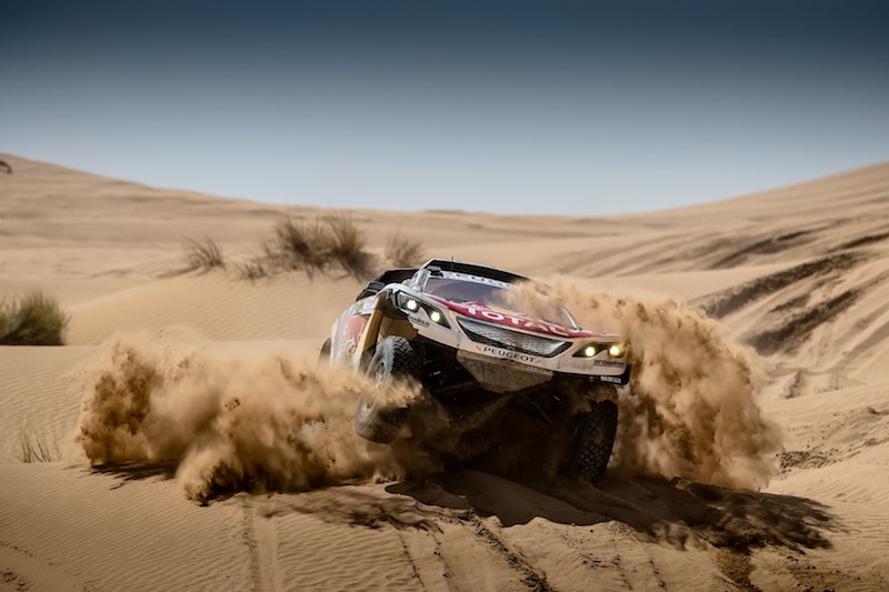 Rally del Marocco, Loeb e la sua Peugeot 3008 DKR chiudono al secondo posto Rally del Marocco, Loeb e la sua Peugeot 3008 DKR chiudono al secondo posto
