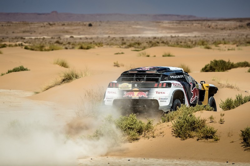 Rally del Marocco, Loeb e la sua Peugeot 3008 DKR chiudono al secondo posto Rally del Marocco, Loeb e la sua Peugeot 3008 DKR chiudono al secondo posto