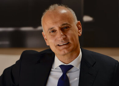 F2i accelera nelle tlc: ora vuole Retelit. “Contatti informali”. Boom in Borsa