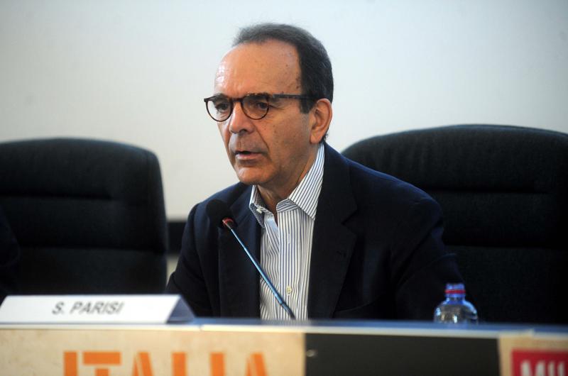 “Un centro chiamato desiderio”: Parisi: il Referendum? Nessun effetto concreto “Un centro chiamato desiderio”: Parisi: il Referendum? Nessun effetto concreto