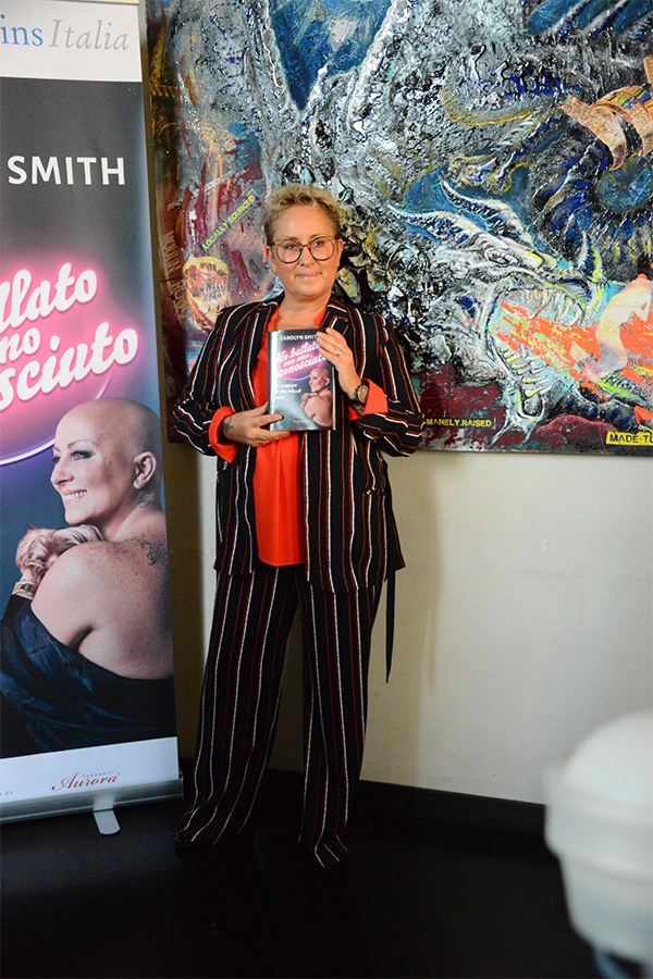 Ballando con le stelle, Carolyn Smith: “Ho ballato con uno sconosciuto”. Libro Ballando con le stelle, Carolyn Smith: “Ho ballato con uno sconosciuto”. Libro