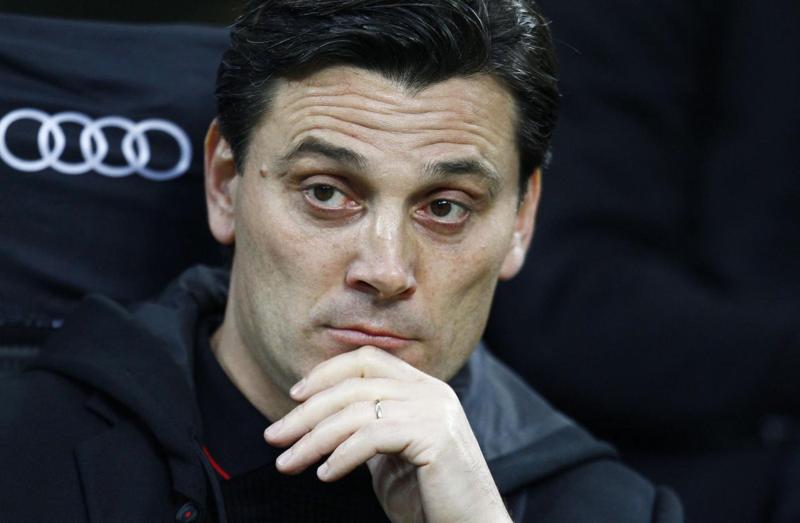 Montella, io salgo sul tuo carro Montella, io salgo sul tuo carro